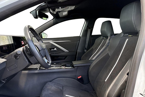 Opel Astra 8 of 28