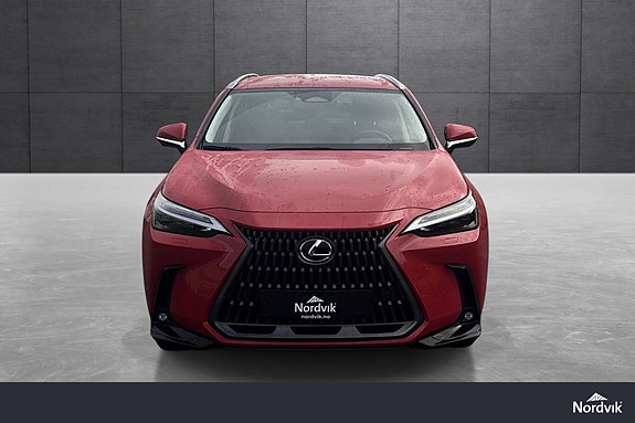 Lexus NX450h 2 of 29