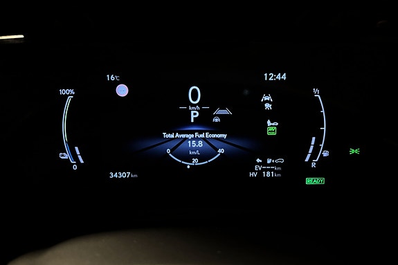 Lexus NX450h 22 of 29