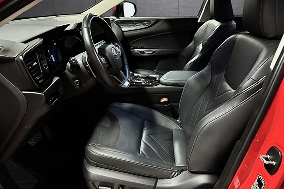 Lexus NX450h 17 of 29