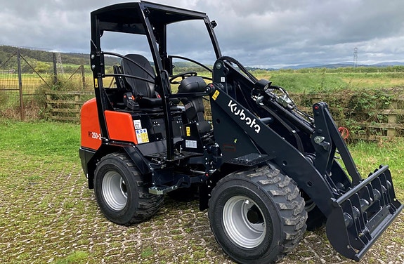 Kubota RT250-2 2 of 6