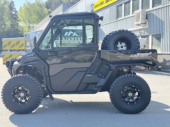 Can-Am Traxter HD11 4 of 5