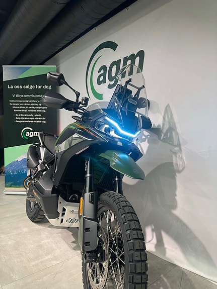 CFMOTO 1000 MT-X 3 of 5