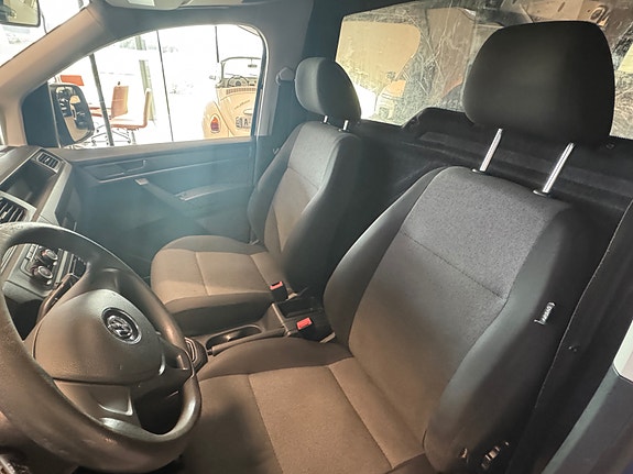 Volkswagen Caddy Maxi 11 of 14