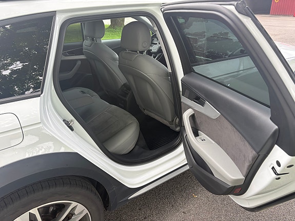 Audi A4 allroad 8 of 12