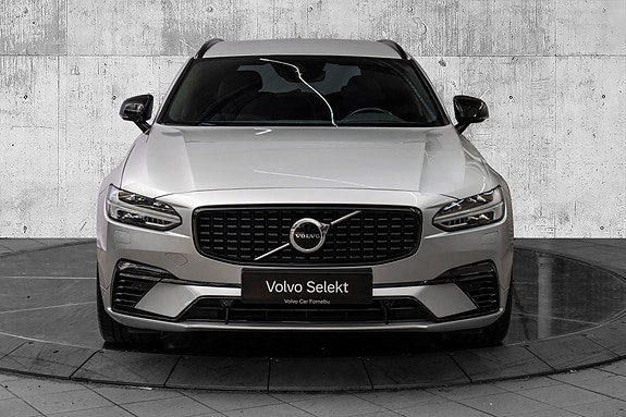 Volvo V90 4 of 5