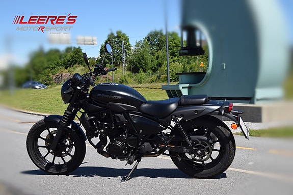 Kawasaki Eliminator 500 SE 5 of 20