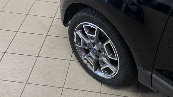 Ford Ecosport 3 of 5