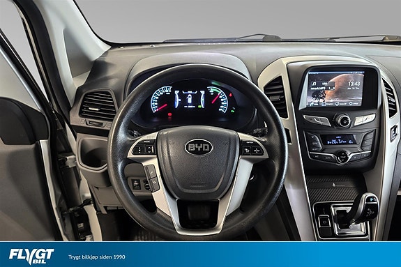 BYD T3 10 of 21