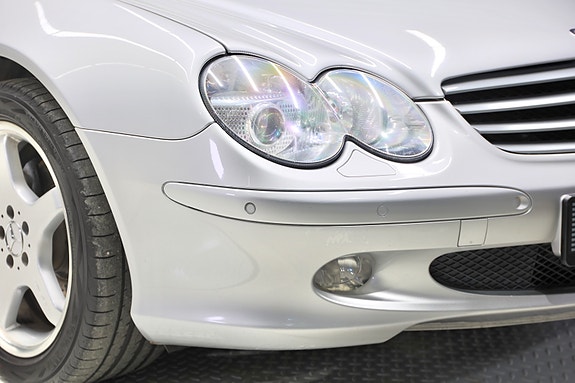Mercedes-Benz SL500 10 of 17