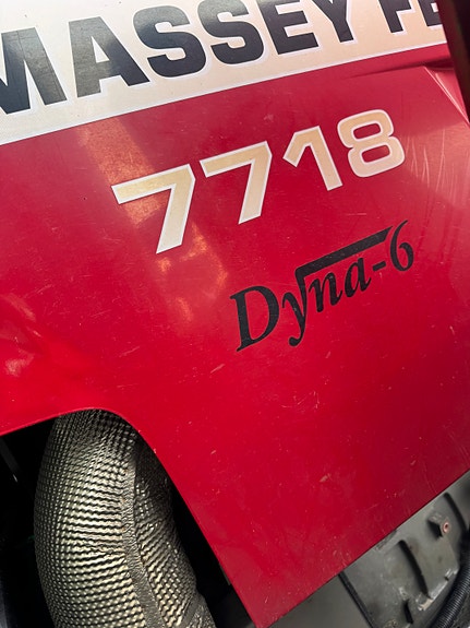 Massey Ferguson 7718 Dyna 6 10 of 14