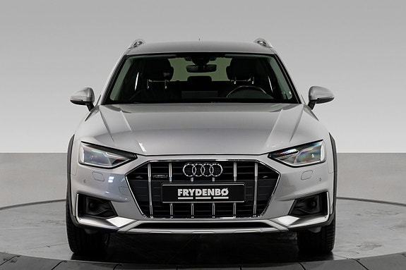 Audi A4 allroad 4 of 5