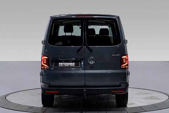 Volkswagen Transporter 3 of 5