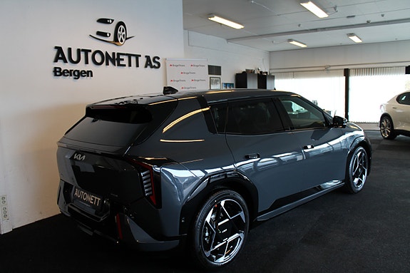 Kia EV4 5 of 28