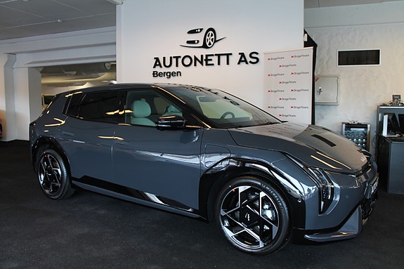 Kia EV4 3 of 28