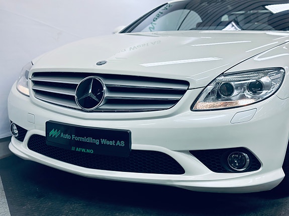 Mercedes-Benz CL500 4 of 5