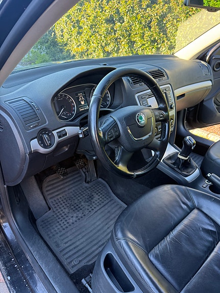 Skoda Octavia 11 of 12
