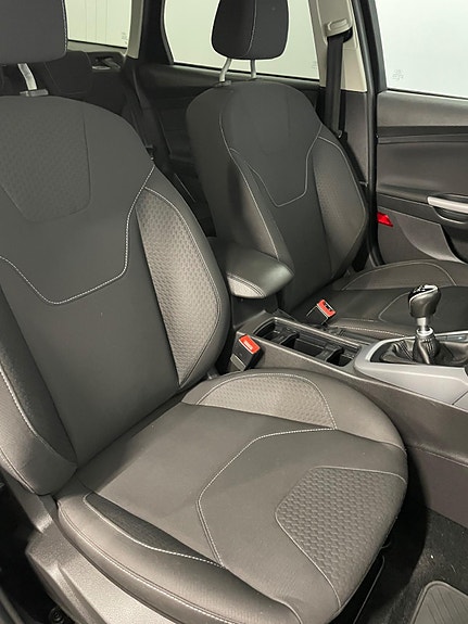 Ford Focus 14 of 30