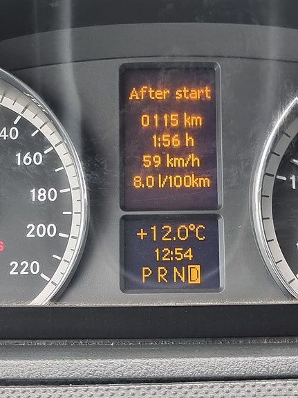 Mercedes-Benz Viano 17 of 27