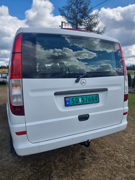 Mercedes-Benz Viano 24 of 27