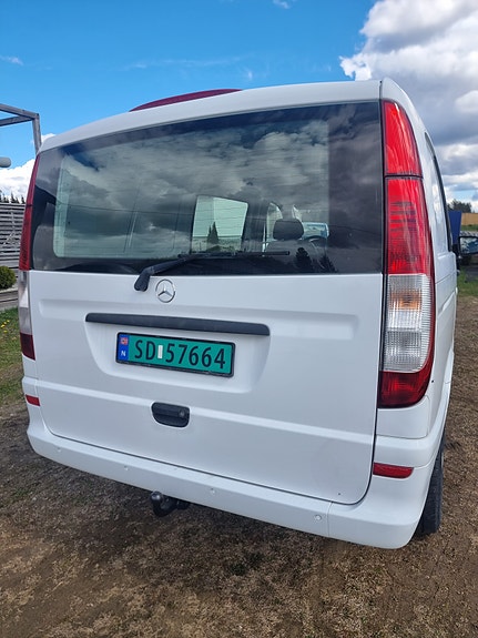 Mercedes-Benz Viano 22 of 27