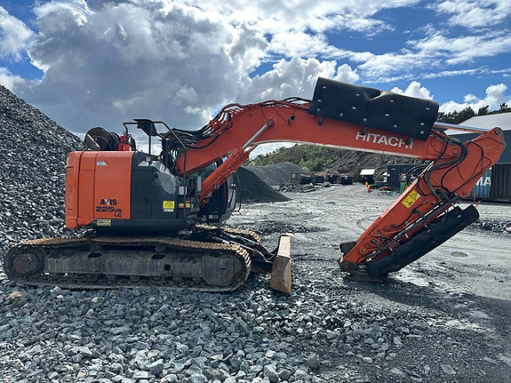Hitachi ZX225USLC-3B med opplegg for tunnel-/gruvedrift 5 of 30