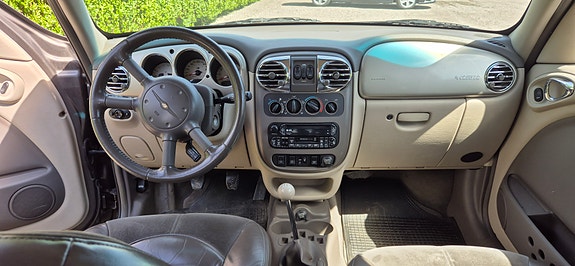 Chrysler PT Cruiser 19 of 28