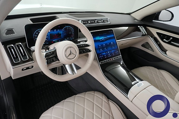 Mercedes-Benz S580 e 13 of 30