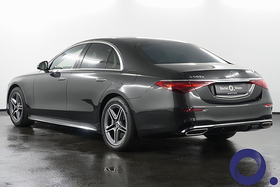 Mercedes-Benz S580 e 6 of 30