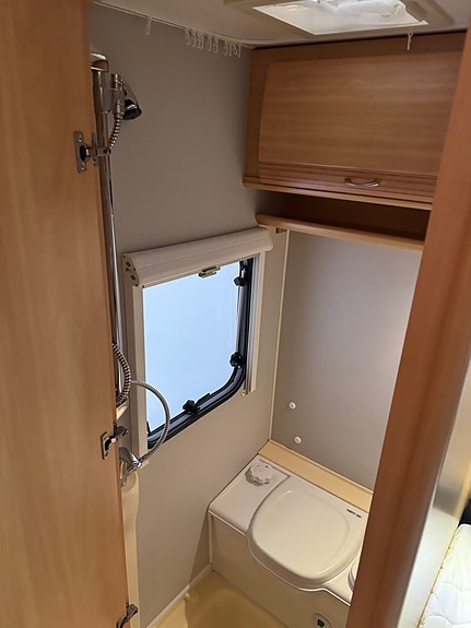 Dethleffs 460 CAMPER / MOOVER / FUKTTEST / GULVVARME 24 of 30