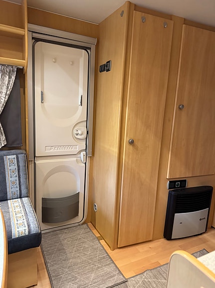 Dethleffs 460 CAMPER / MOOVER / FUKTTEST / GULVVARME 27 of 30