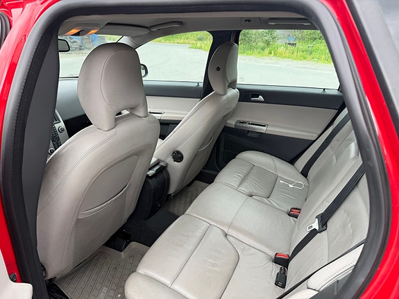 Volvo V50 11 of 13