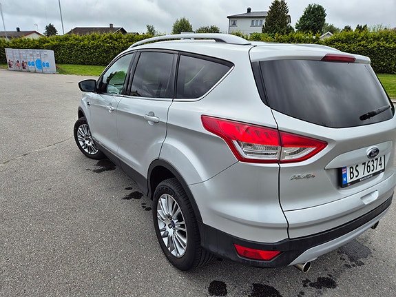 Ford Kuga 2 of 30