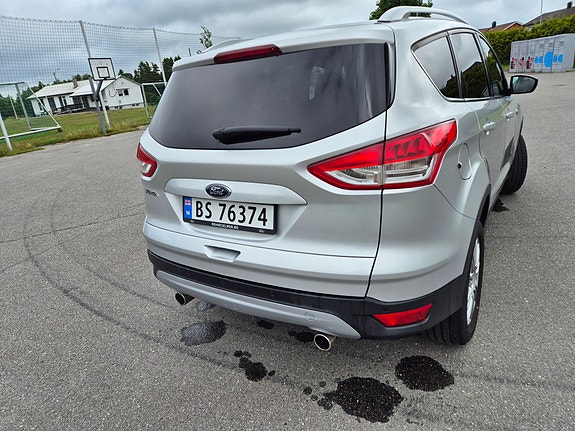 Ford Kuga 8 of 30