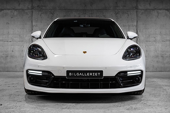 Porsche Panamera 3 of 5