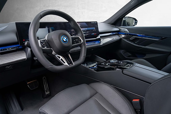 BMW 550e 25 of 30