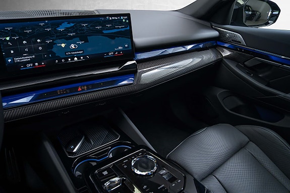 BMW 550e 13 of 30