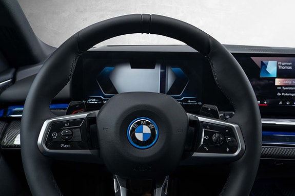 BMW 550e 12 of 30