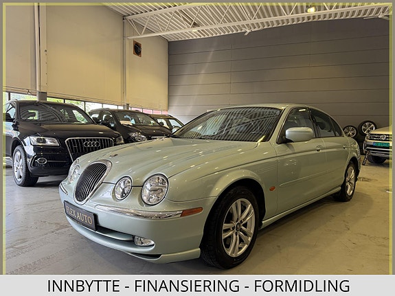 Jaguar S-TYPE