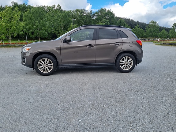 Mitsubishi ASX 8 of 11