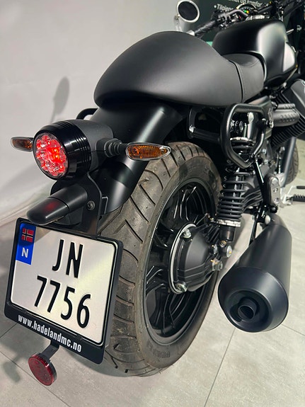 Moto Guzzi V7 III Stone 4 of 5