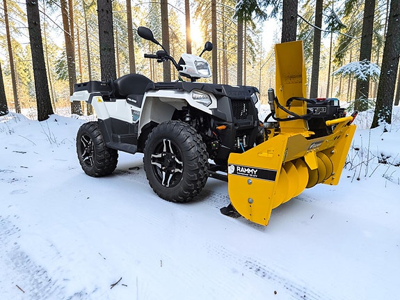 Polaris Sportsman X2 570 m/Rammy Pro snøfres 2 of 15