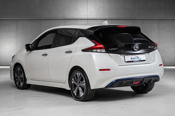 Nissan Leaf 7 of 20