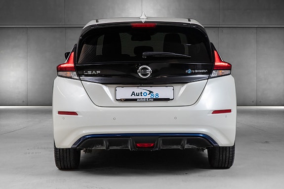 Nissan Leaf 9 of 20
