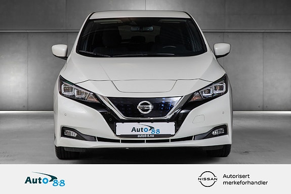 Nissan Leaf 3 of 20