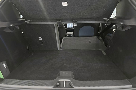 Volvo EX30 22 of 23
