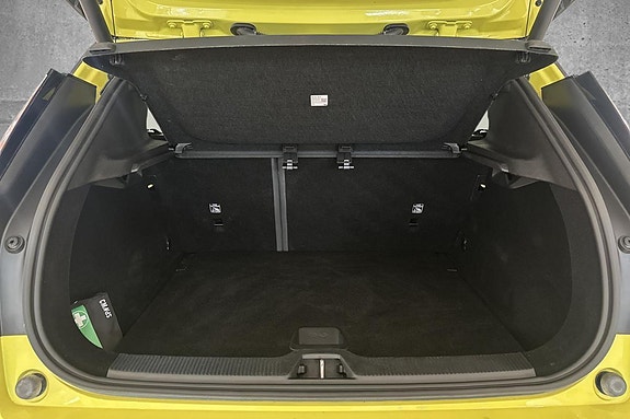 Volvo EX30 21 of 23