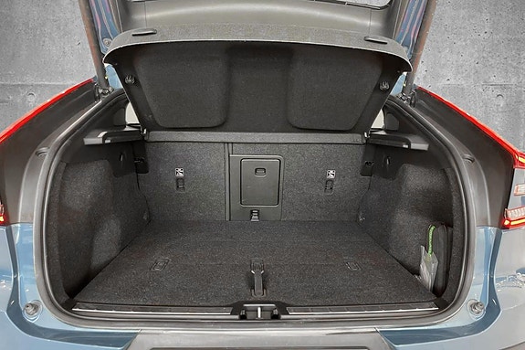 Volvo C40 19 of 24