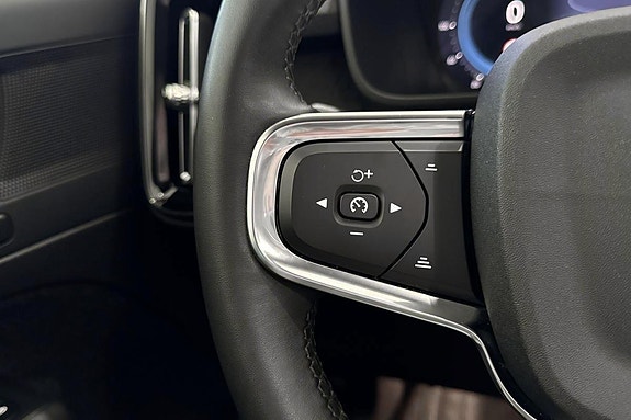 Volvo C40 17 of 30
