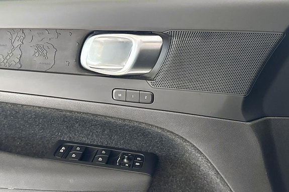 Volvo C40 23 of 30